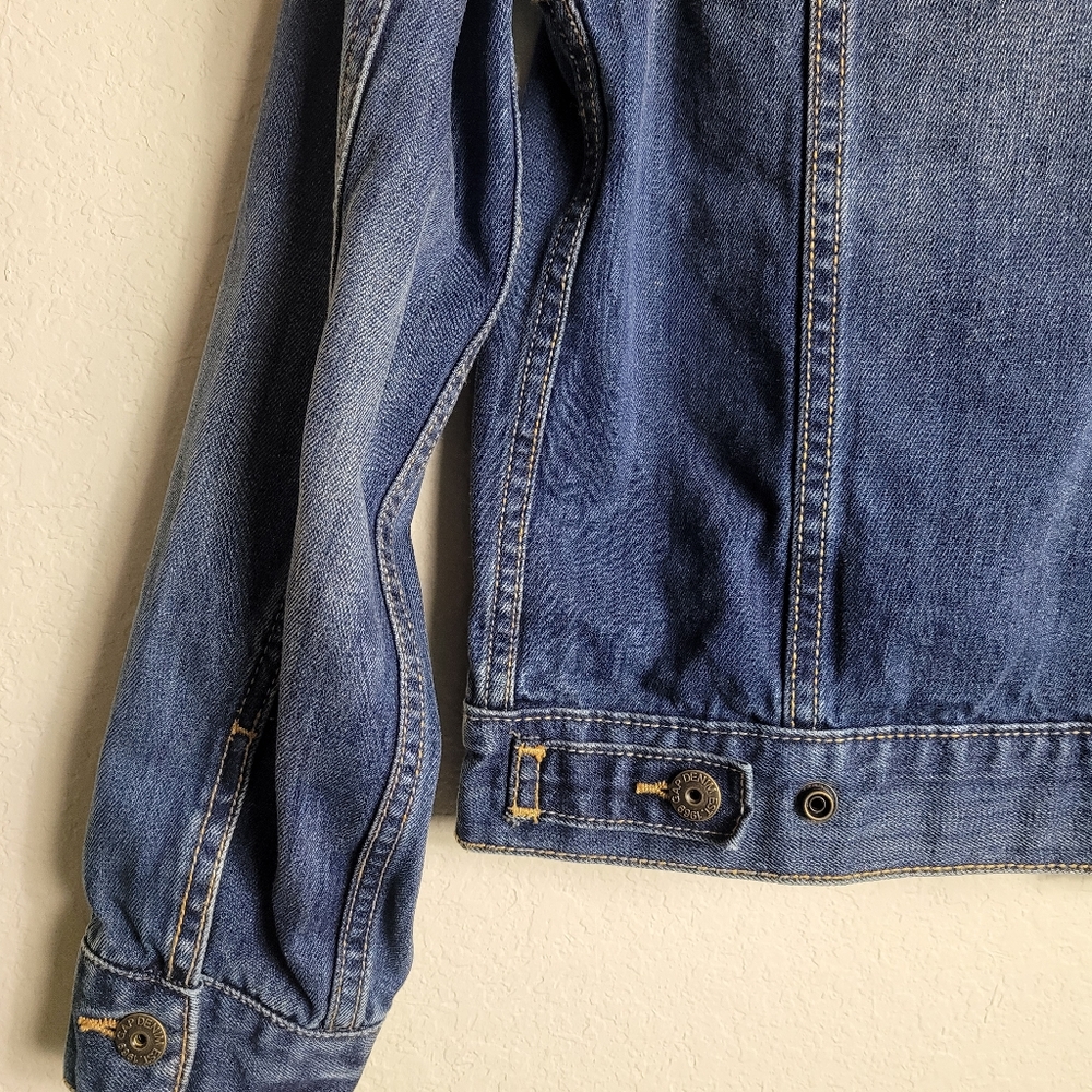 GAP Jean Jacket - Picture 5 of 5